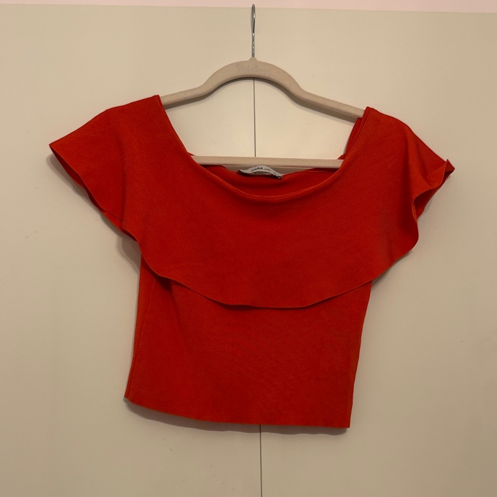 Knit Orange off the shoulder Zara top
